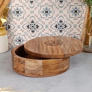 Boîte à Casserole Ronde en Bois Faite à la Main, Diamètre 24 cm, avec Couvercle, Design Minimaliste, Contenant de Rangement Durable - Product Image 1
