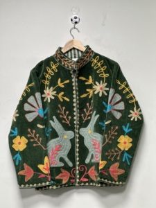 Chaqueta Bomber Unisex de Manga Larga, 100% Algodón Ecológico, Reversible, con Bordado Floral Hecho a Mano, Diseño de Conejo, Arte Folclórico Suzani - Product Image 6