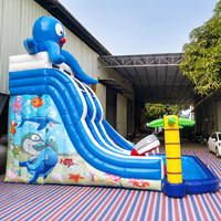 Toboggan gonflable commercial en PVC en forme de pieuvre avec couleurs et dimensions personnalisables pour usage extérieur