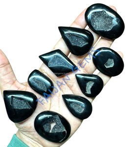 Cabochon de pierres précieuses en vrac Druzy noir naturel poli toutes tailles en cristal pour la fabrication de pendentifs de bijoux certifiés par des tiers Non - Product Image 1
