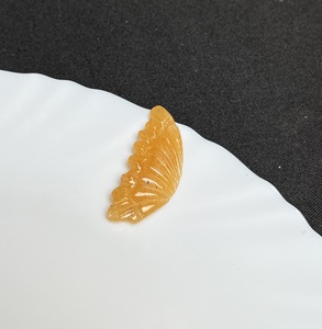 Natural Orange <b>Aventurine</b> Hand Carved Leaf Gemstone | Fancy Loose Carved Stone for Jewelry Making Wholesale - Product Image 3