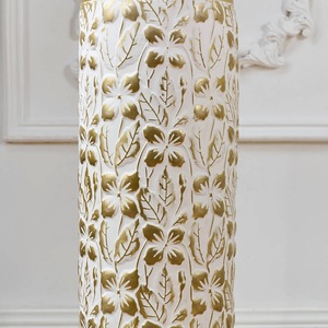 Jarrón de Metal Hecho a Mano Contemporáneo para Arreglos Florales, Ecológico, Resistente al Óxido, Decoración del Hogar - Product Image 3