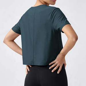 Camiseta corta básica de algodón para mujer, de cuello redondo, manga corta, color liso, informal, para uso diario y viajes, a bajo precio. - Product Image 2