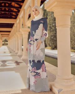 ชุดบาจูกูรุงผู้หญิงลายดอกไม้ปักลายลูกไม้ยาวถึงข้อเท้าสำหรับฤดูใบไม้ร่วง บริการ OEM ชุดลำลองแบบเรียบร้อยสไตล์มาเลเซียสำหรับมืออาชีพ - Product Image 2