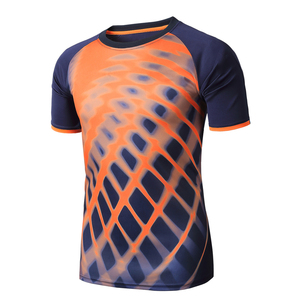 Tenue de football de haute qualité en promotion – Ensemble respirant personnalisable pour le football - Product Image 6