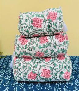 Lot de 10 trousses de toilette et de maquillage pliables en coton indien imprimé au bloc, résistantes à l'eau, pour salle de bain et voyage, style vintage bohème - Product Image 3