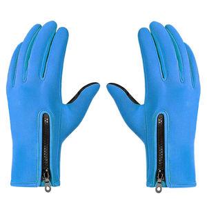 Gants d'hiver en polyester texturé avec logo personnalisé, coupe-vent et compatibles écran tactile, pour une conduite fluide sur routes accidentées - Product Image 2
