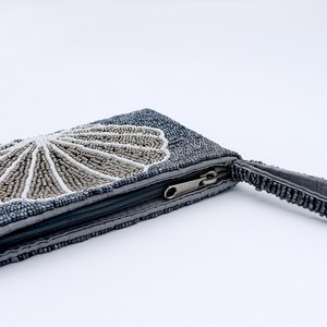 Small <b>Shell</b> Beaded Coin PurseEmbellished Zipper Pouch Bag - Product Image 2