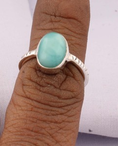 Natural Amethyst Classic Party <b>Ring</b> 925 Sterling <b>Silver</b> Handcrafted Oval Gemstone <b>Solitaire</b> Textured Band Bezel Setting - Product Image 2