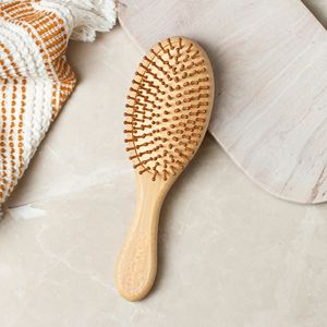 Cepillo de Pelo de Bambú con Diseño de Paleta y Mango Cómodo para el Cuidado del Cabello, para Mujeres y Hombres, Proveedor OEM - Product Image 4
