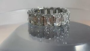 Nouvelle bague élégante en platine 950 de 2026, sertie de diamants de laboratoire taille coussin E VVS2 d'un total de 8,25 carats, pour bijoux de luxe sur mesure - Product Image 4