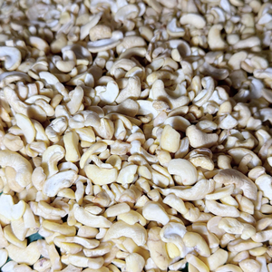 Vietnam Trusted Supplier Broken Kaju In Bulk <b>Kernel</b> Cashew <b>Nuts</b> Cheap Bulk Santigo Cashew <b>Nuts</b> Kaju - Product Image 1
