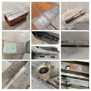 Easy to Operate Handheld Fiber Laser <b>Cleaning</b> Rust Removal Machine For Metal Surface 1500w 2000w - Product Image 6