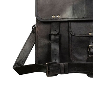 Sacs pour ordinateur portable en cuir fabriqués par OEM pour hommes et femmes, élégants et tendance, à motif uni. - Product Image 5