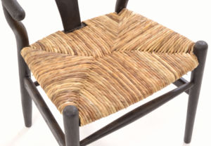 Fauteuil de salle à manger moderne en bois massif et rotin - Chaise de salle à manger d'extérieur durable et écologique pour la maison, l'hôtel, le bar - Product Image 4