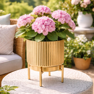 Durable <b>Lightweight</b> Modern Stylish <b>Iron</b> Flower Planter with Gold Plating for Indoor Outdoor Garden Office Home Decor - Product Image 4