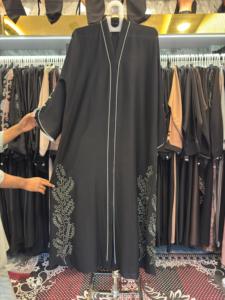 Nouvelle collection 2026 : Abaya saoudienne islamique traditionnelle noire, tendance et magnifique, pour femme, en polyester respirant, longueur cheville, style Dubaï, Printemps - Product Image 6