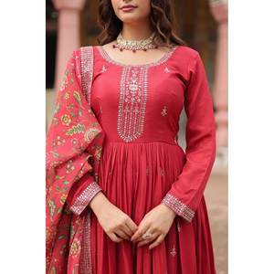 Vestido de Fiesta de Poliéster de Diseño con Lentejuelas y Bordados, Elegante para Ocasiones Especiales - Product Image 5