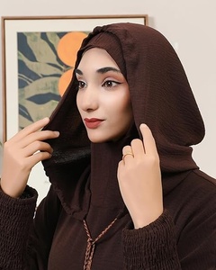 Abaya modesta hasta el suelo con cuello tipo capucha, mangas largas, color liso y corte holgado para uso diario. - Product Image 2
