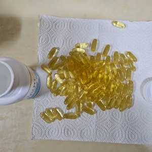 OEM Gel doux oméga-3 à l'huile de saumon biologique pour chiens et chats-Soutien de la peau et du pelage Soutien immunitaire Absorption rapide Suppléments sûrs - Product Image 3