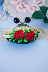 Handmade Beaded Coin <b>Purse</b> with Clasp - <b>Red</b> Roses Floral Design - - Product Image 6