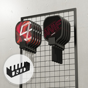 Expositor de malla metálica para palas de pickleball con logotipo personalizado, bajo MOQ, para tiendas de deportes - Product Image 1