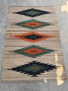 Alfombra de cáñamo y yute hecha a mano, moderna y duradera, con diseño geométrico étnico, ecológica, lavable, de pelo bajo y grosor delgado, tamaño personalizado. - Product Image 4