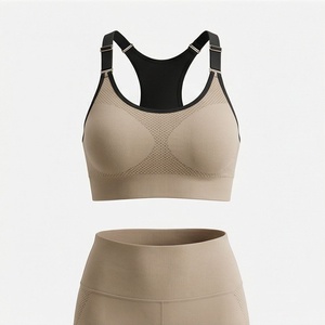 Ensemble de vêtements de sport sans manches pour le yoga, style côtelé, comprenant un legging, un soutien-gorge et un crop top, sans couture, pour le fitness et les activités sportives - Product Image 1