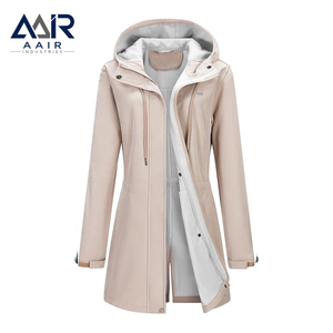 Veste d'hiver à capuche en duvet pour femme, veste softshell pour les voyages en plein air - Product Image 4