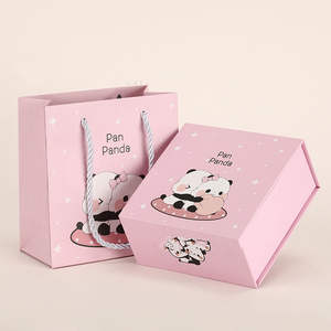 Étui à lunettes de soleil pliable haut de gamme avec finition mate et doublure en éponge gaufrée, vente en gros pour les détaillants de lunettes - Product Image 5