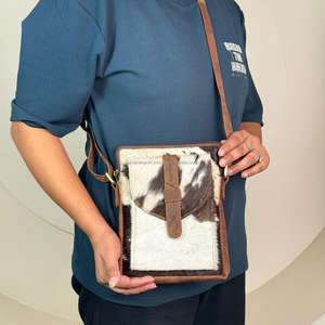 2025กระเป๋าสะพายไหล่หนังวัวแท้สำหรับผู้หญิง, กระเป๋าถือพาดลำตัวดีไซน์หรูหราขนาดเล็กสำหรับผู้หญิง - Product Image 5