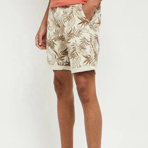 Short pour homme Fabricant haut de gamme Vêtements d'entraînement imprimés feuilles Nouveau design Denim à séchage rapide Short pour homme brodé de streetwear de luxe - Product Image 5