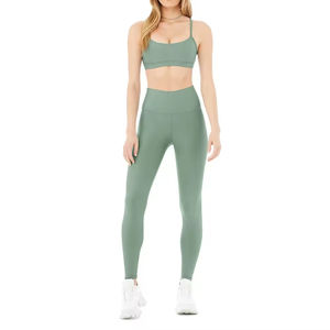 Conjuntos de Yoga para Mujer, Talla y Color Personalizados, Ropa Deportiva Transpirable de Corte Ajustado con Patrón Sólido, Venta Directa de Fábrica - Product Image 1