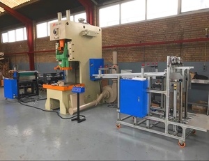 Línea de Producción de Bandejas y Platos de Aluminio Totalmente Automática, Máquina de Fabricación de Moldes de Punzonado, en Oferta - Product Image 1