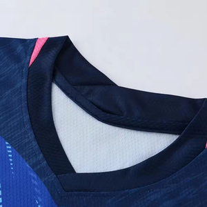 Tenue de volley-ball légère en mesh personnalisable avec logo d'équipe, maillot et short, vêtements de sport respirants pour clubs - Product Image 4
