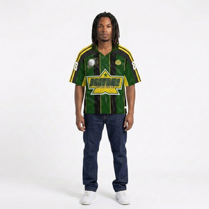 Camiseta Deportiva Personalizada de Malla de Poliéster con Diseños Sublimados, Estilo Retro, Roja, para Club de Fútbol Americano - Product Image 5