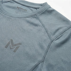 T-shirt de sport respirant pour homme, idéal pour la course à pied, la gym et l'entraînement, vêtements de sport de haute performance, MaluzaIndustries - Product Image 5