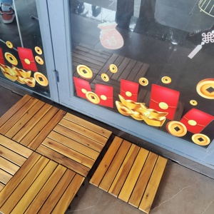Baldosas de Exterior Cuadradas de Alta Calidad con Doble Bloqueo, Diseño Moderno, Imitación Madera, 300x300mm, Impermeables, Resistentes al Fuego, para Piscinas y Talleres - Product Image 5