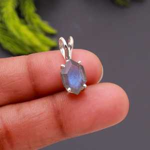 จี้หกเหลี่ยมลาบราดอไรต์ธรรมชาติ เงินแท้ 925 เครื่องประดับพลอยทรงยาวแบบมินิมอล สำหรับเด็กและผู้หญิง ขายส่ง สไตล์ชาติพันธุ์ - Product Image 6