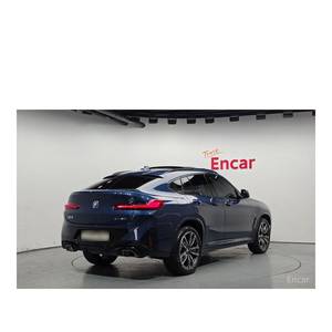 BMW X4 XDrive20i M Sport 2023 con Caja de Cambios Automática, Volante a la Izquierda, Cámara Trasera, 9,920 km - Product Image 2