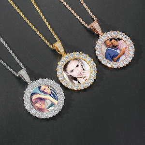 Collar con Colgante de Diamante Cultivado en Laboratorio, Plata, con Foto Personalizada, Cadena de Cuerda, Bañado en Oro, Certificado IGI - Product Image 4