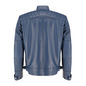 Chaqueta de cuero metálico a la moda para hombre con un acabado liso. - Product Image 2