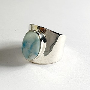 Anillo de Moda de Larimar de 7.7 Gramos - Product Image 1