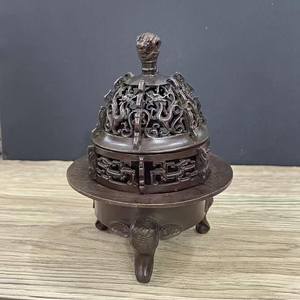 Brûleur d'encens Bakhoor pour la maison, conçu pour le bois d'Oud, avec un attrait artistique raffiné - Product Image 6