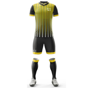 Tenues d'entraînement en gros 2026 – Kits d'uniformes de football imprimés numériquement pour jeunes – En vente - Product Image 2