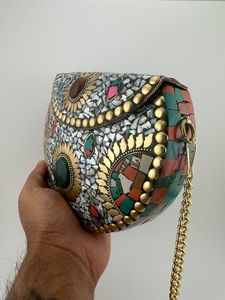 Bolsos Tote Promocionales con Bordado de Mosaico, Correa de Cadena Dorada, Colores Mixtos, Forma Personalizada, Hechos a Mano, Clásicos para Uso Diario - Product Image 6