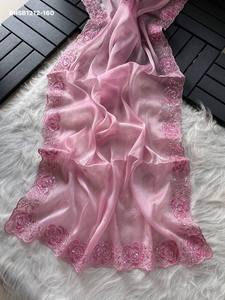 Magnífica colección de conjuntos de sari y blusa con bordado, cordón y lentejuelas, a precio de mayorista. - Product Image 2