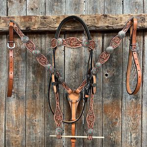 2026 Más Vendido Cómodo y Ligero Conjunto de Cabezada y Pechopetral de Cuero para Caballo Western Hecho a Medida y Hecho a Mano con Empaque Personalizado - Product Image 2