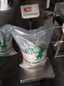 ข้าวหอมมะลิออร์แกนิกระดับพรีเมียมจากเวียดนาม ข้าวขาวเมล็ดยาว 5% ข้าวหักง่าย นุ่ม หอมหวาน คุณภาพส่งออก สำหรับขายปลีก - Product Image 5