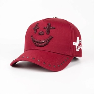 En stock Casquettes de baseball 5 panneaux S31 en daim doublées de satin 100% coton Casquettes de sport unisexe - Product Image 3